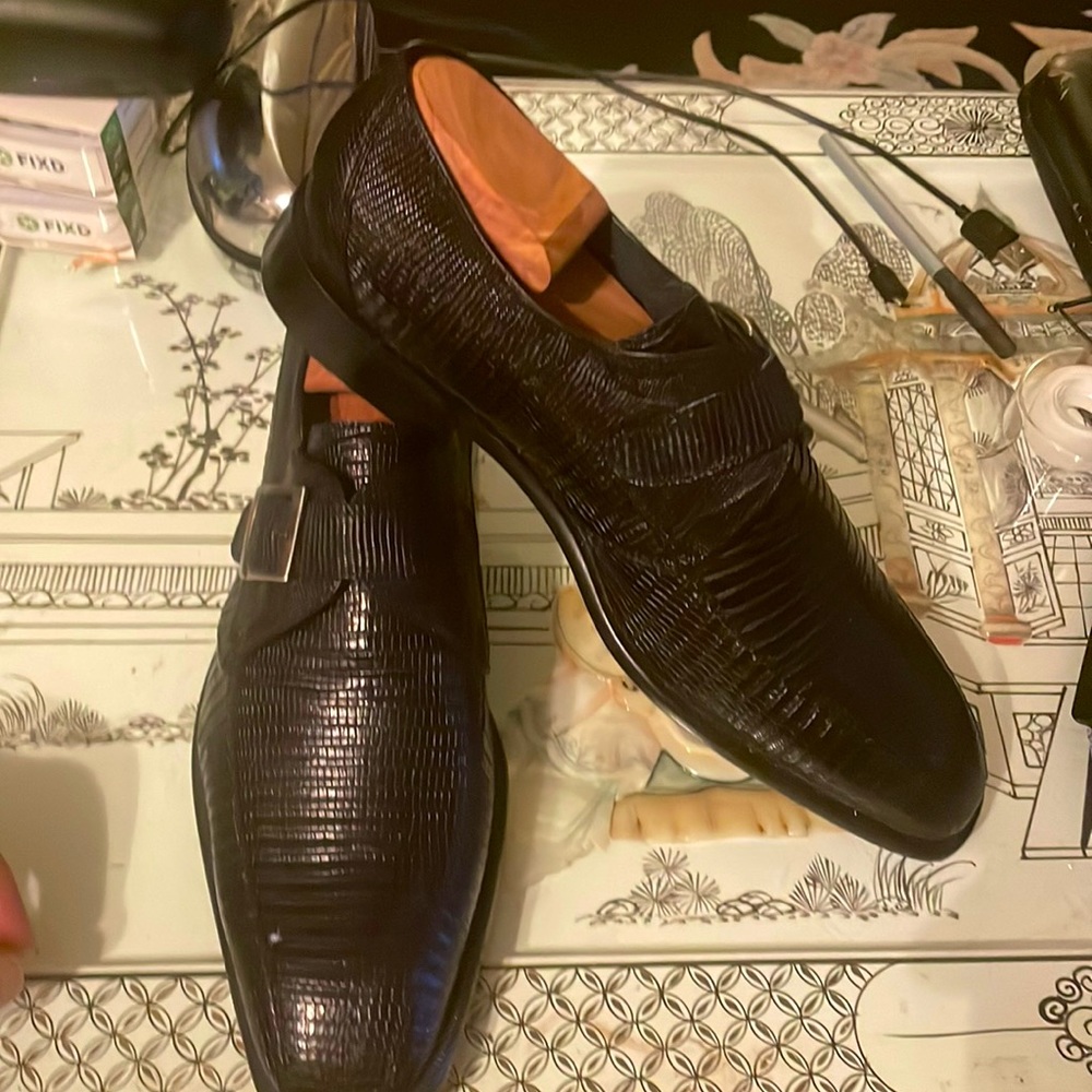 High fashion lizard skin shoes